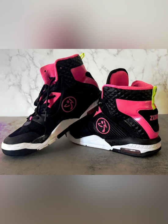 Zumba Fitness Shoes - *Limited Edition* Zumba Fitness Black and Hot Pink High-Top Sneakers